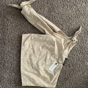 Cute one shoulder long sleeve!!